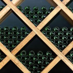 Эксперты называют рост цен на коллекционное вино «тревожным знаком»
